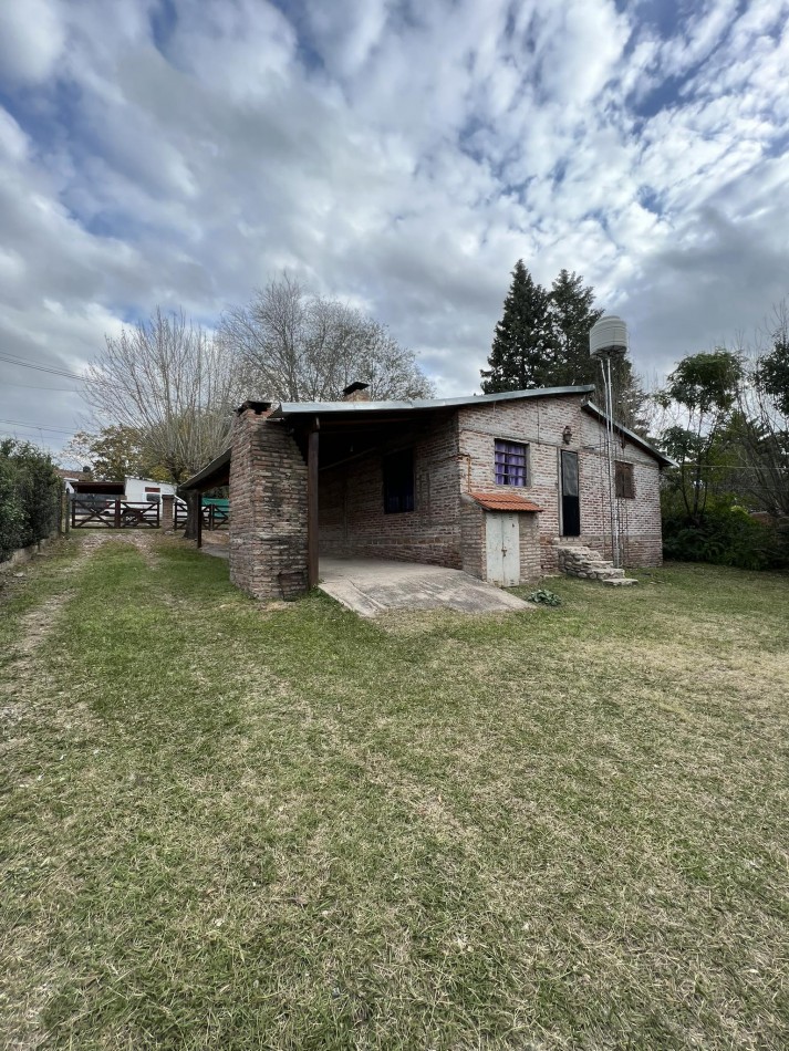CASA + CABAÑA A UNA CUADRA DEL RIO
