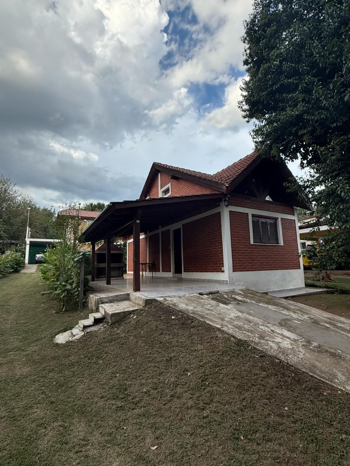 Casa + Cabaña - La Hungria