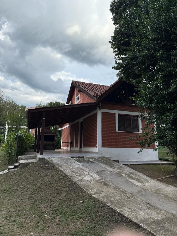 Casa + Cabaña - La Hungria