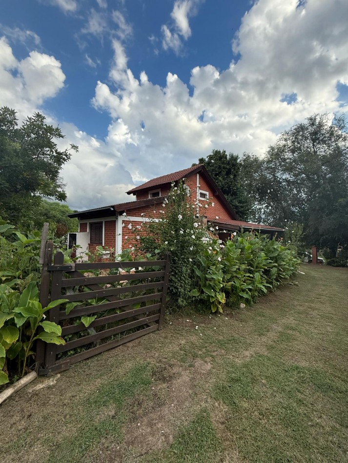 Casa + Cabaña - La Hungria