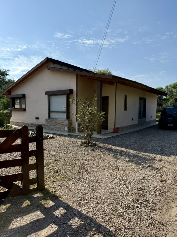 Casa en Villa Gral Belgrano- Villa La Gloria