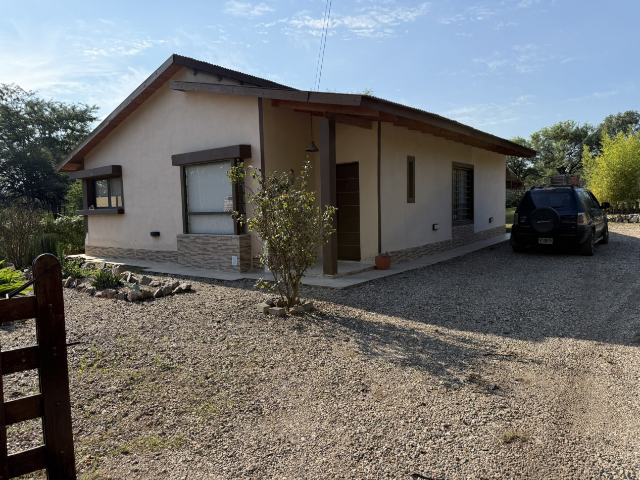 Casa en Villa Gral Belgrano- Villa La Gloria