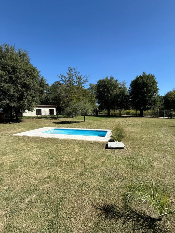 CASA DOS DORMITORIOS- FRENTE AL RIO- VILLA RIO SANTA ROSA