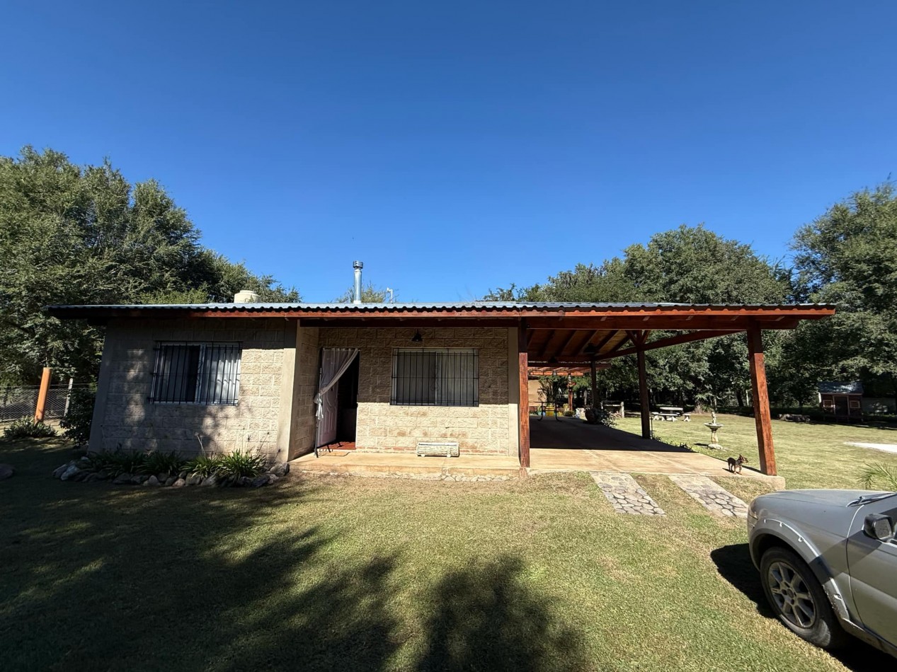 CASA DOS DORMITORIOS- FRENTE AL RIO- VILLA RIO SANTA ROSA