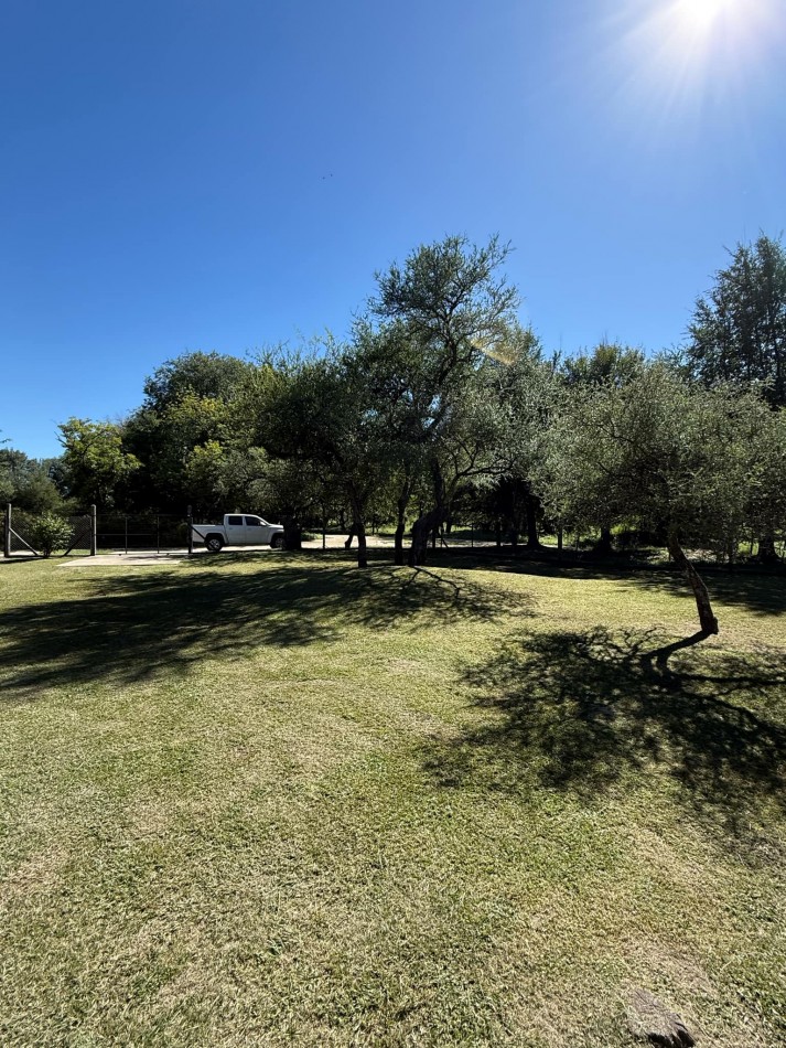CASA DOS DORMITORIOS- FRENTE AL RIO- VILLA RIO SANTA ROSA