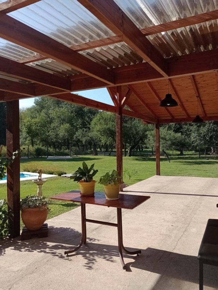 CASA DOS DORMITORIOS- FRENTE AL RIO- VILLA RIO SANTA ROSA