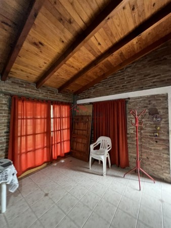 CASA + CABAÑA A UNA CUADRA DEL RIO