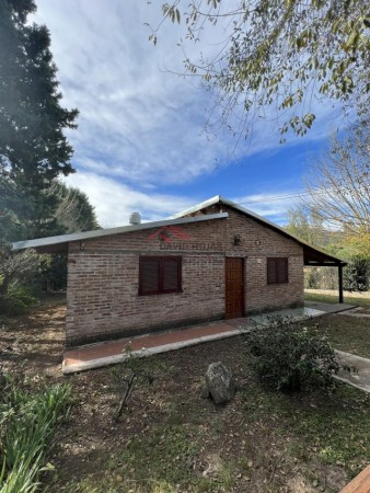 CASA + CABAÑA A UNA CUADRA DEL RIO