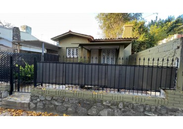 DOS VIVIENDAS BARRIO LAS FLORES